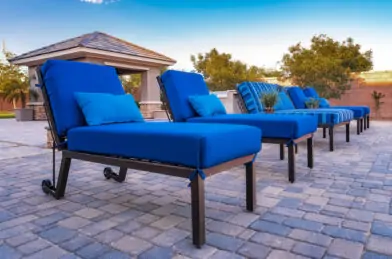 01_2x2 Elite Poolside