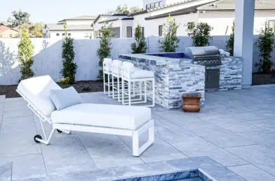 01_Horizon Poolside