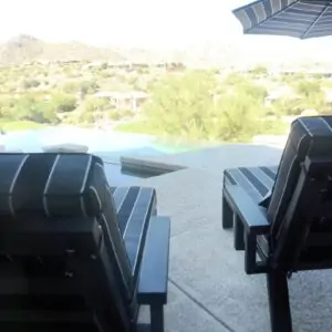 02_Signature Poolside
