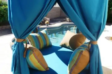 03_Round Canopy Bed
