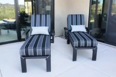 03_Signature Poolside