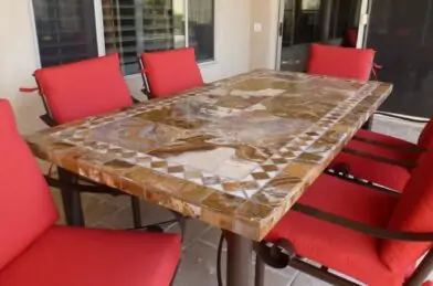 04_Tile Stone Tables
