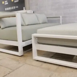 07_Horizon Casual Seating