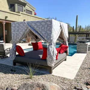 10_Square Canopy Bed