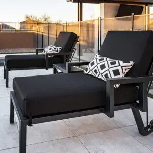 13_2x2 Elite Poolside