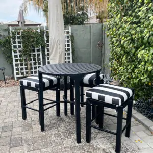 21_Slatted Metal Tables