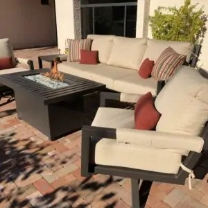 23_2x2 Elite Casual Seating